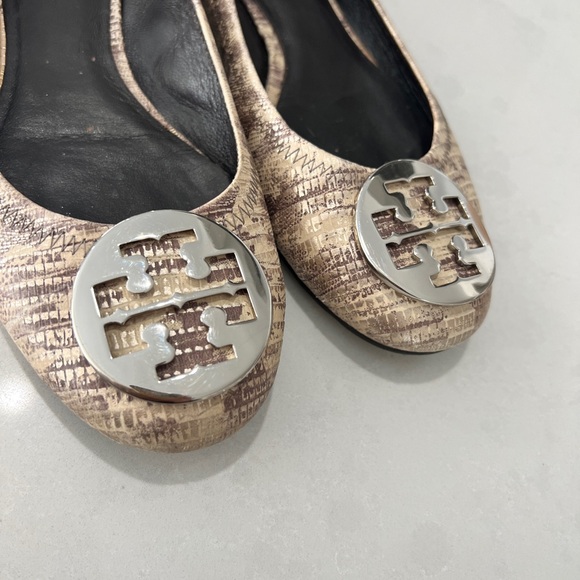 Tory Burch Reva Snakeskin print Ballet Flat - Picture 10 of 13